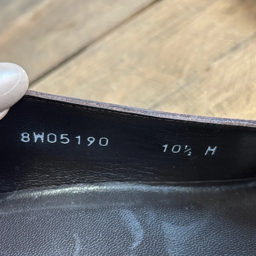 Stuart Weitzman Dark Brown Suede Heels - Picture 8 of 8